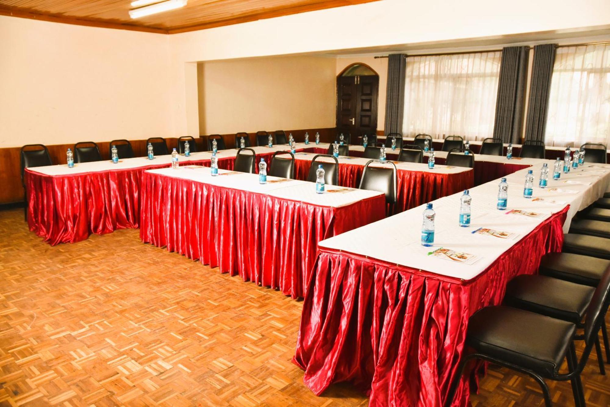 Eldoret wagon hotel Buitenkant foto